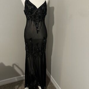 Papell Boutique Black Backless Gown